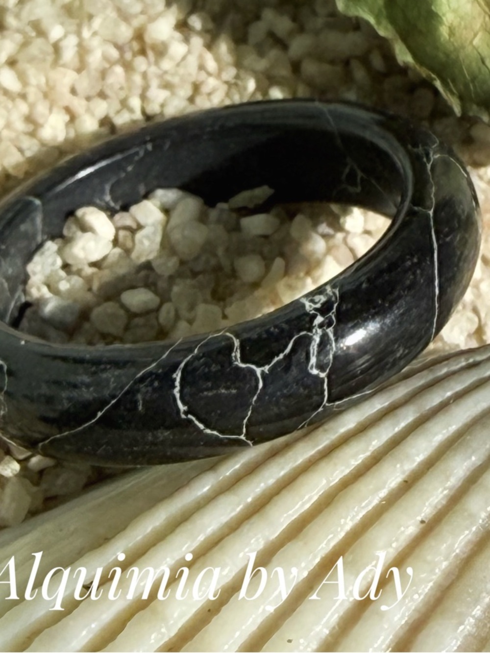 Turquoise ring with Light Veining